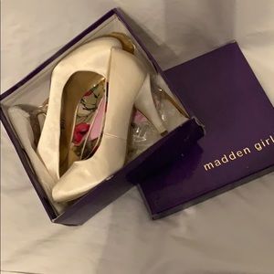 Madden Girl Hallie Satin Pumps